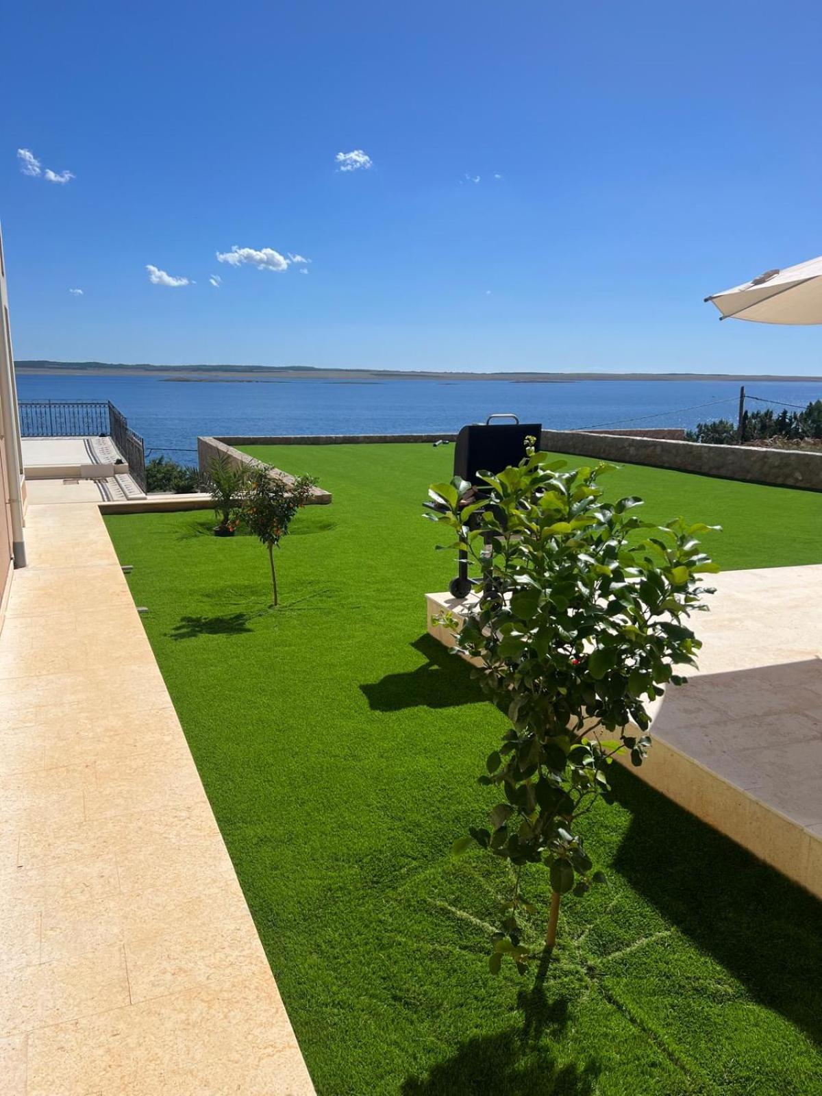 Villa Tin Apartments Tribanj-Kruscica Eksteriør billede