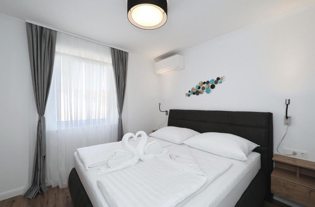 Villa Tin Apartments Tribanj-Kruscica Eksteriør billede